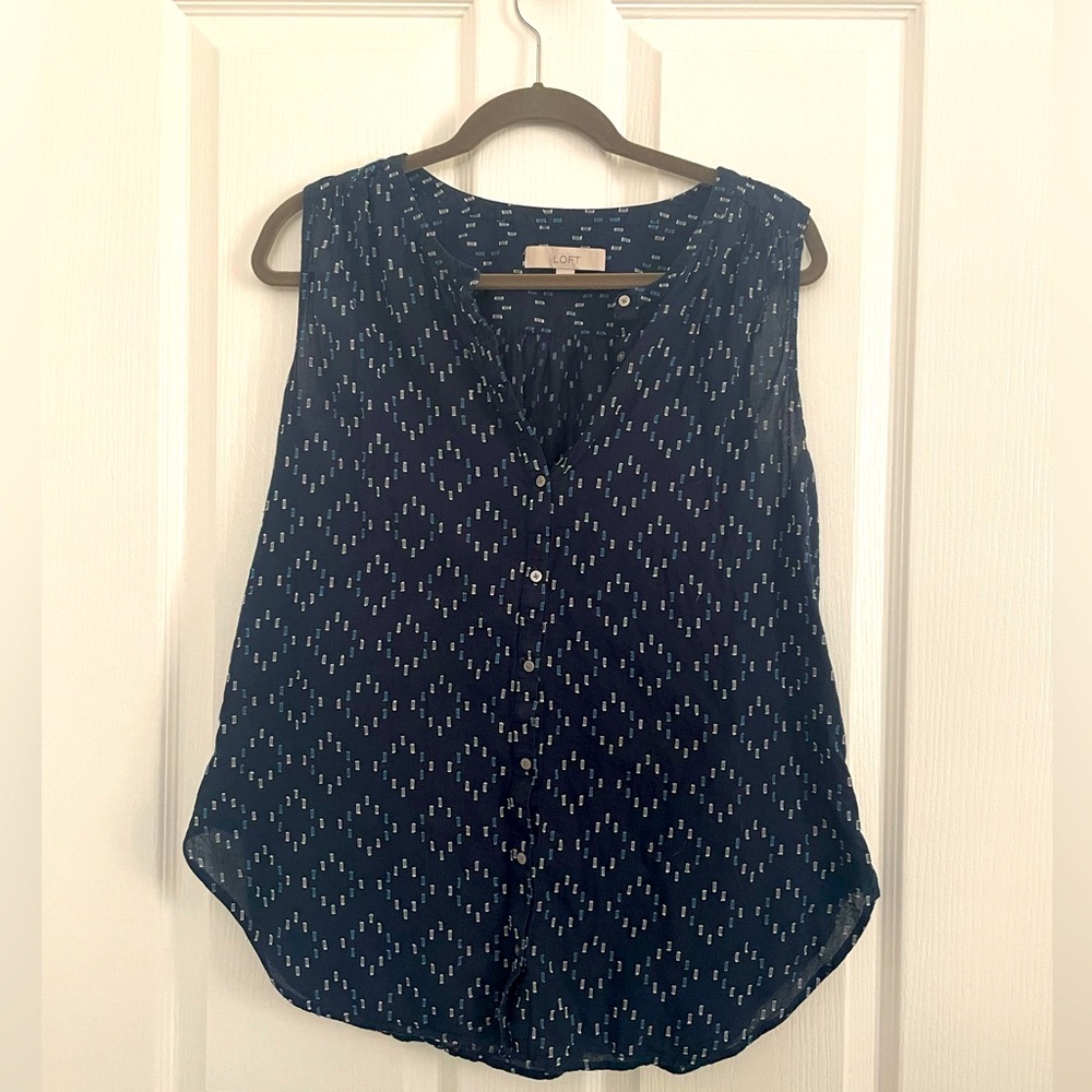 Loft navy blue clip pattern sleeveless blouse